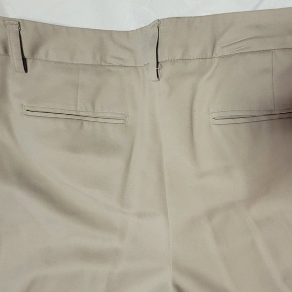 Apartment 9 Modern Fit Cropped dress pants, Size 12. - Picture 6 of 6